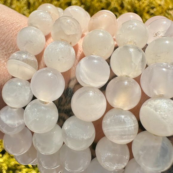 10mm Pink Mangano Calcite Beaded Bracelet - *UV Reactive* - Picture 8 of 10